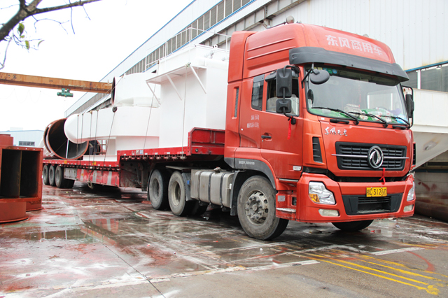 2017，桂林鴻程首臺磨粉機楊帆起航